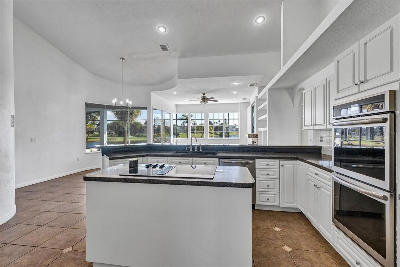 3728 Hunters Isle Drive, Orlando, FL 32837 Photo