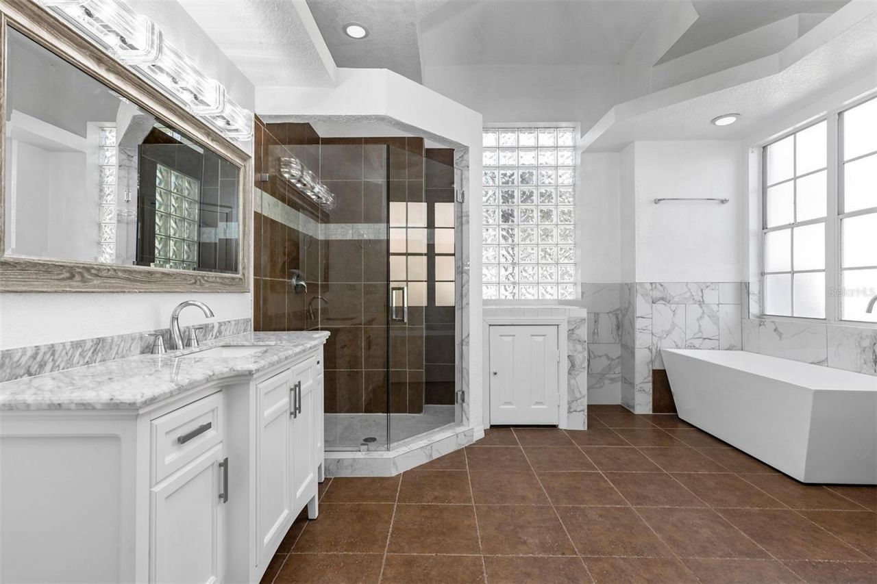 3728 Hunters Isle Drive, Orlando, FL 32837 Photo