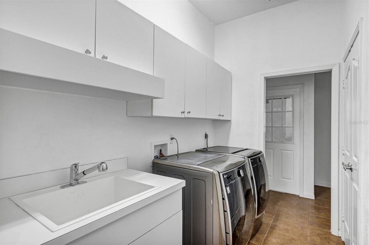 3728 Hunters Isle Drive, Orlando, FL 32837 Photo