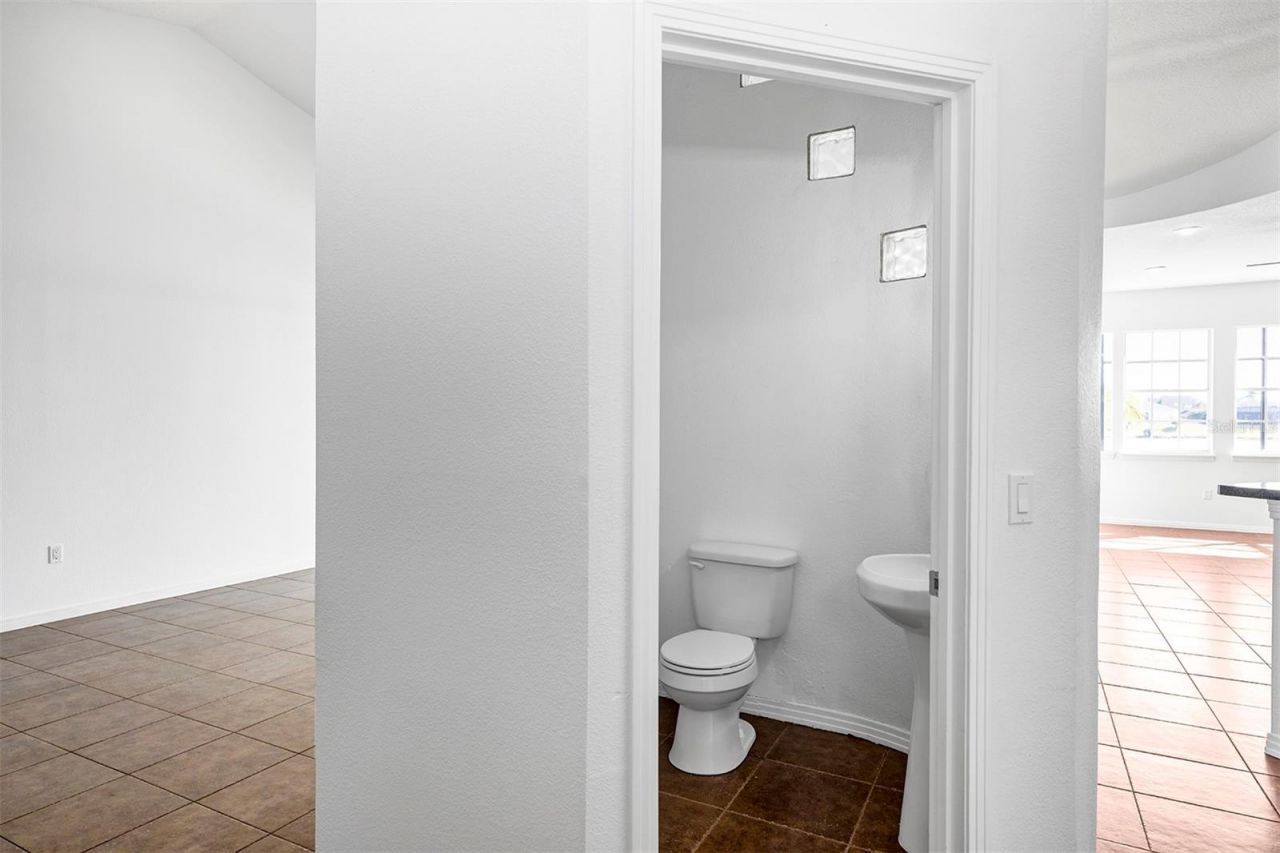 3728 Hunters Isle Drive, Orlando, FL 32837 Photo