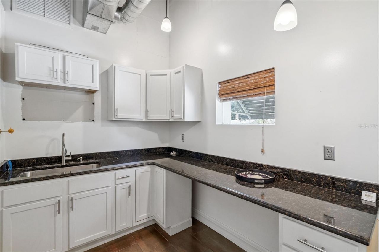 6318 Forest City Road, Orlando, FL 32810 Photo