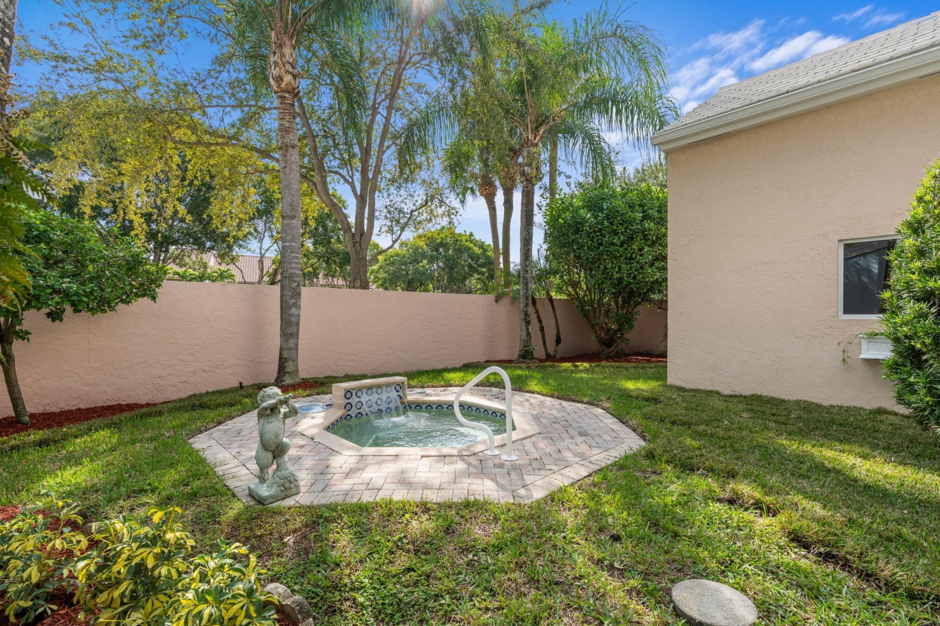 23 Blenheim Court, Palm Beach Gardens, FL 33418 Photo