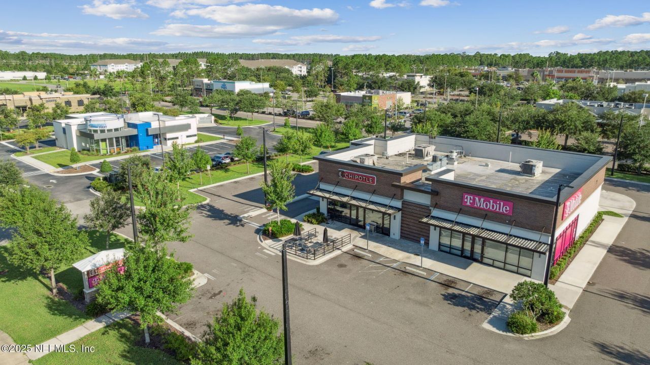 7581 Rock Brook Drive, Jacksonville, FL 32222 Photo