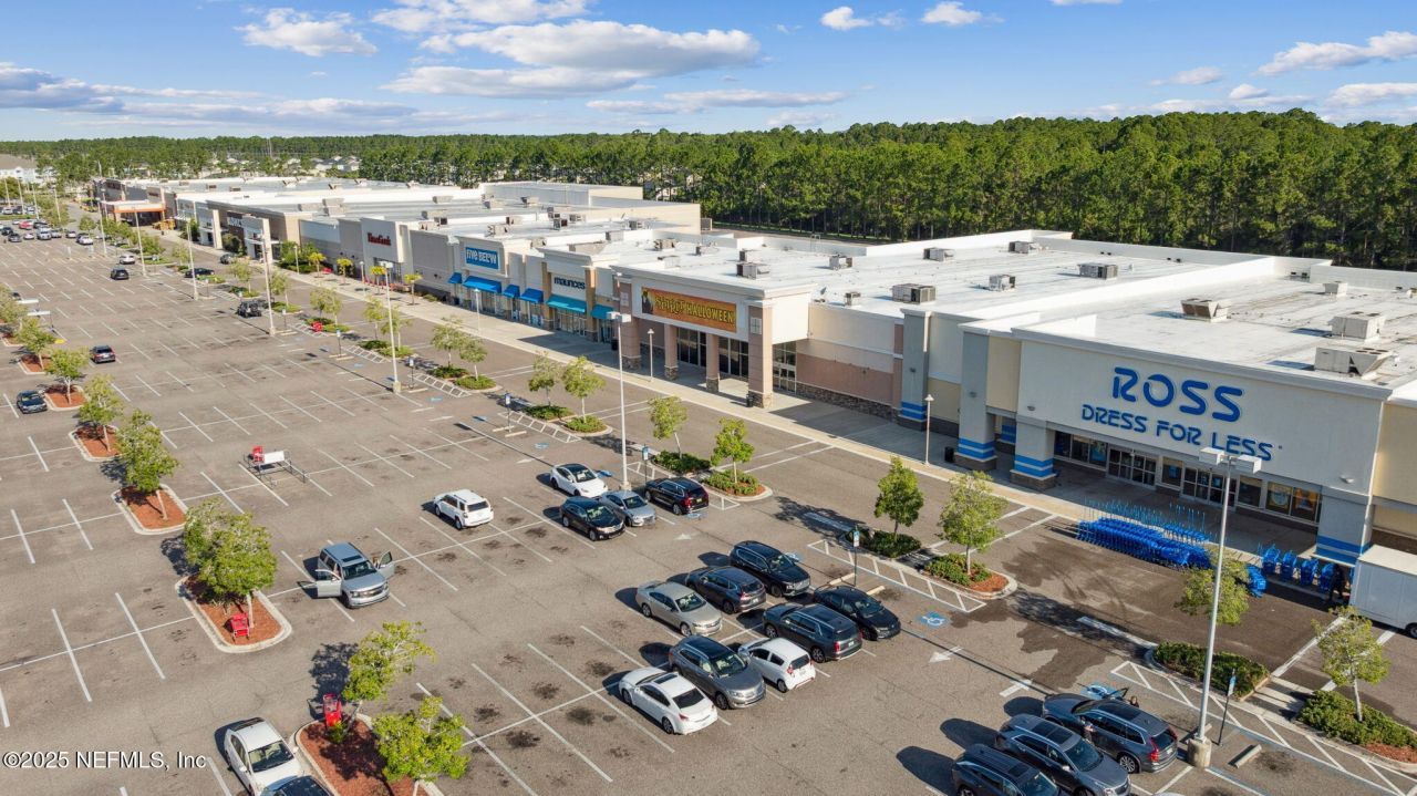 7581 Rock Brook Drive, Jacksonville, FL 32222 Photo