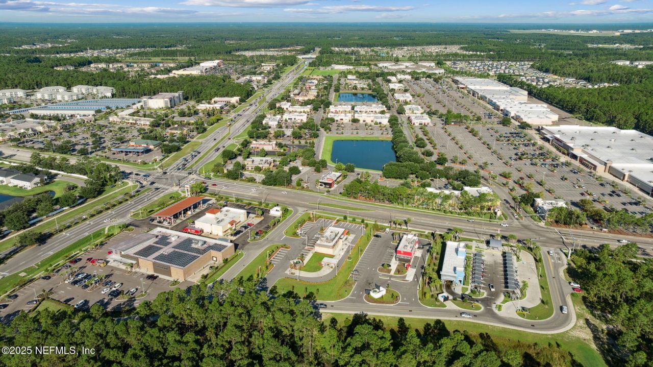 7581 Rock Brook Drive, Jacksonville, FL 32222 Photo