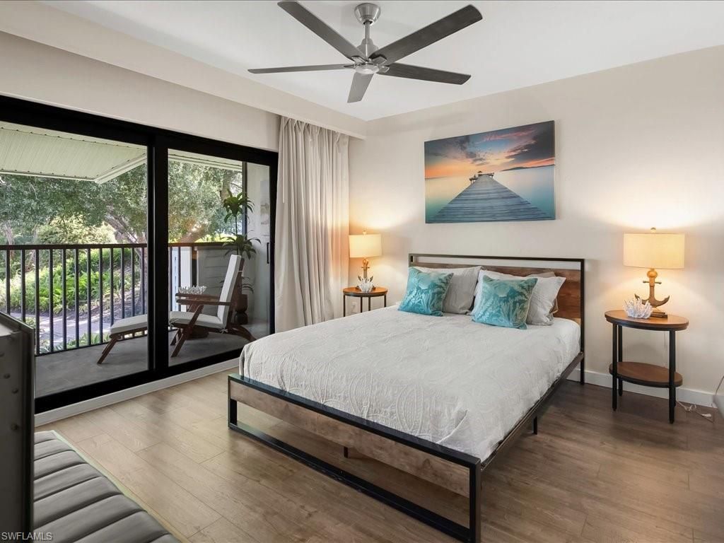 600 Neapolitan Way, Unit 225, Naples, FL 34103 Photo