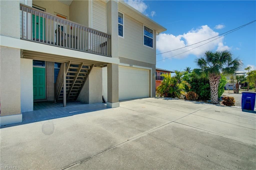 3184 Stringfellow Rd, Saint James City, FL 33956 Photo