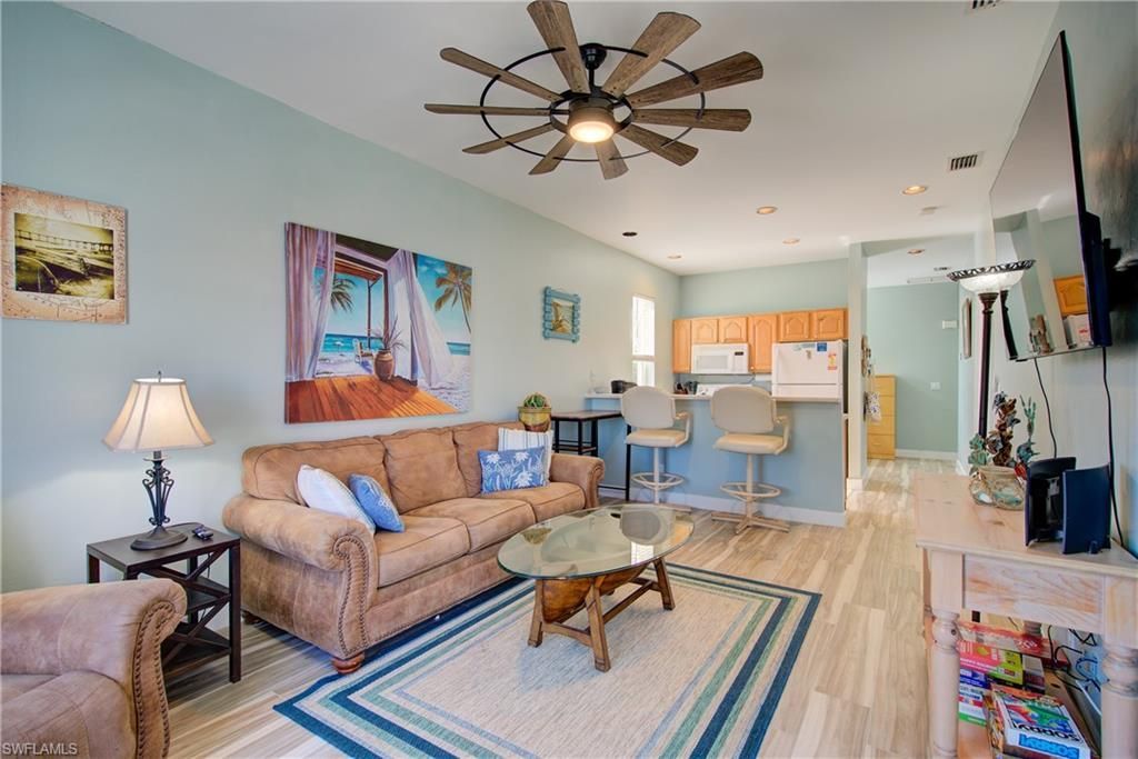 3184 Stringfellow Rd, Saint James City, FL 33956 Photo