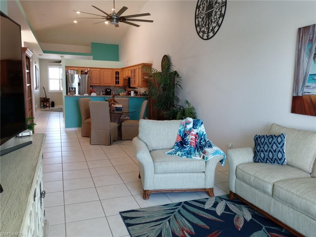 3184 Stringfellow Rd, Saint James City, FL 33956 Photo