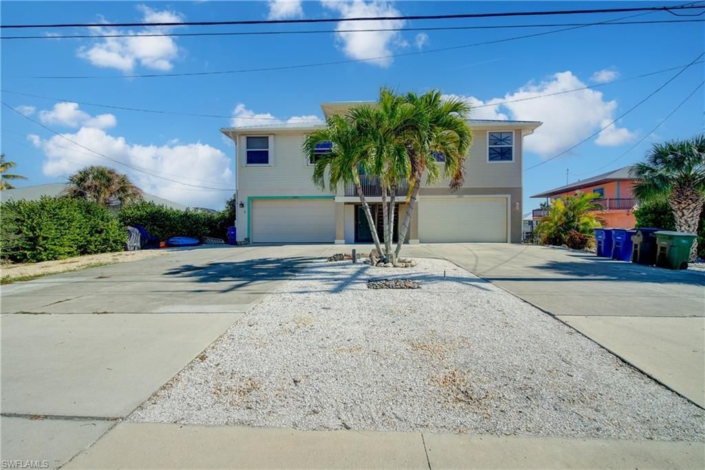 3184 Stringfellow Rd, Saint James City, FL 33956 Photo