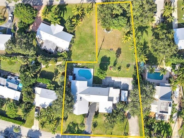 1995 NE River Court, Jensen Beach, FL 34957