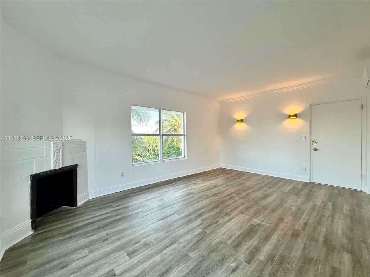 4035 N Meridian Ave, Unit 306, Miami Beach, FL 33140 Photo