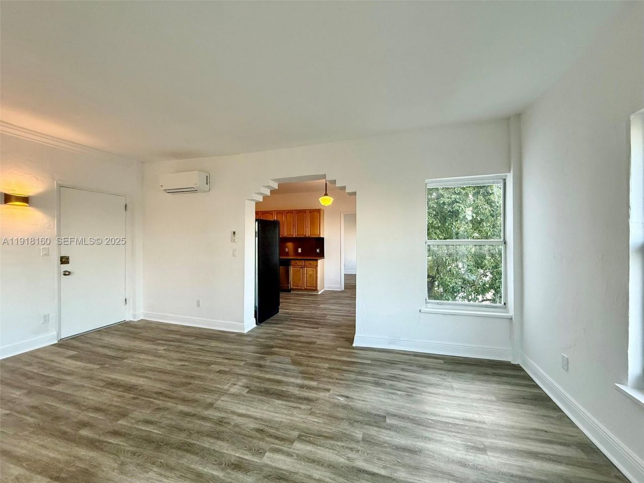 4035 N Meridian Ave, Unit 306, Miami Beach, FL 33140 Photo