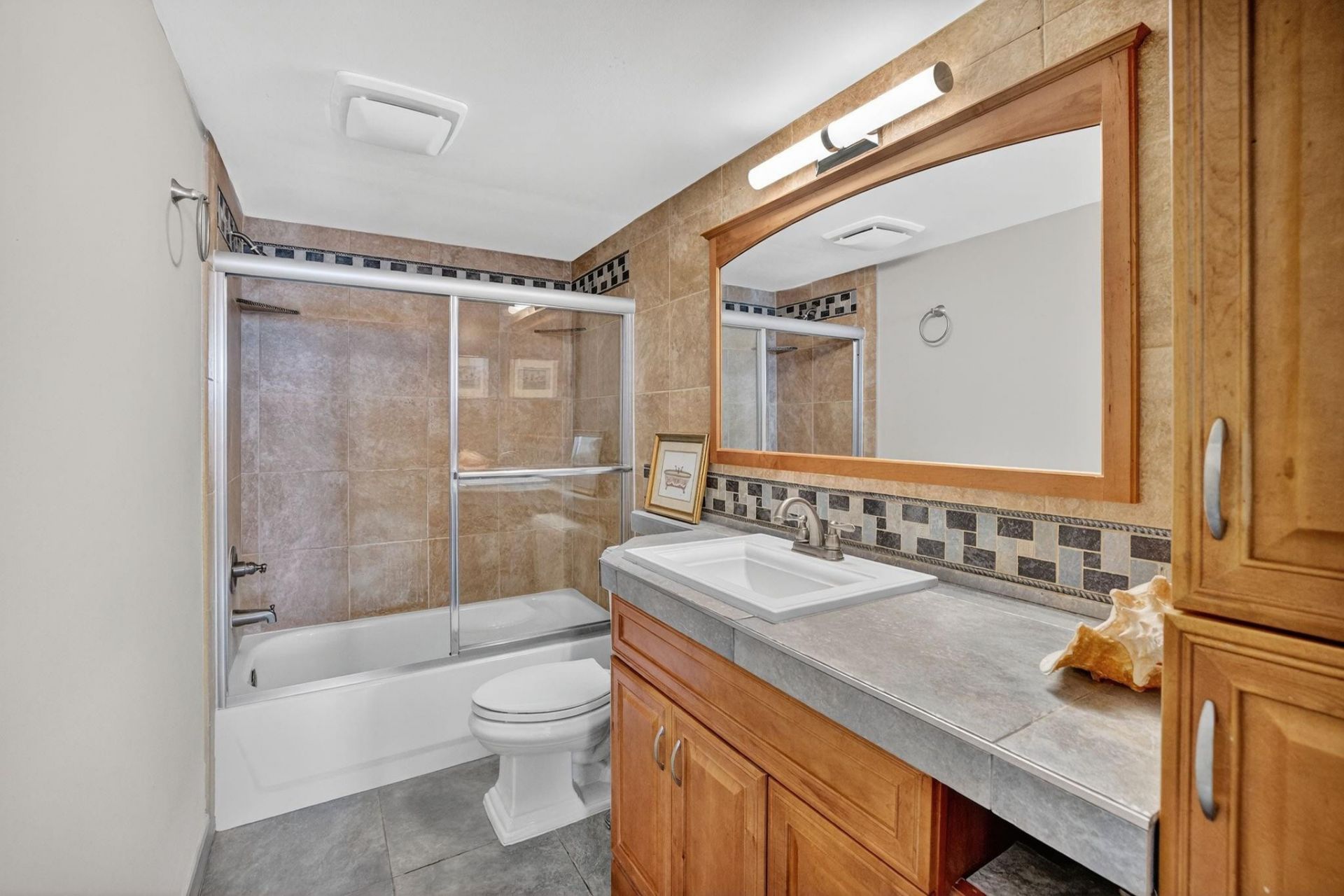 1160 N Federal Highway, Unit 716, Fort Lauderdale, FL 33304 Photo