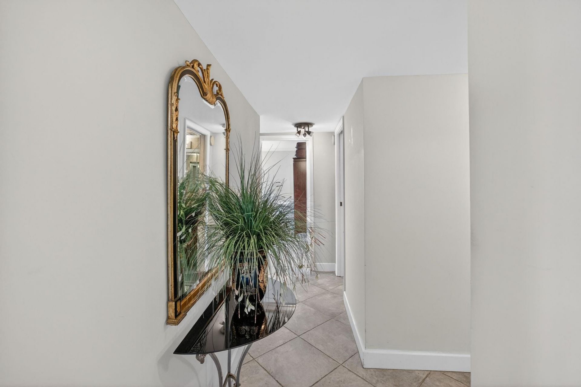 1160 N Federal Highway, Unit 716, Fort Lauderdale, FL 33304 Photo