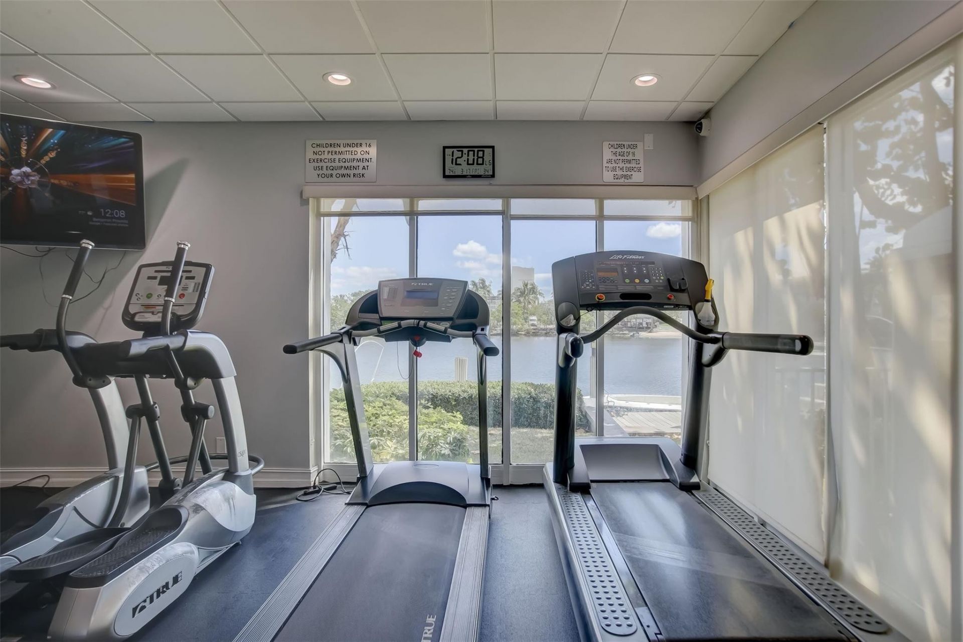 1160 N Federal Highway, Unit 716, Fort Lauderdale, FL 33304 Photo