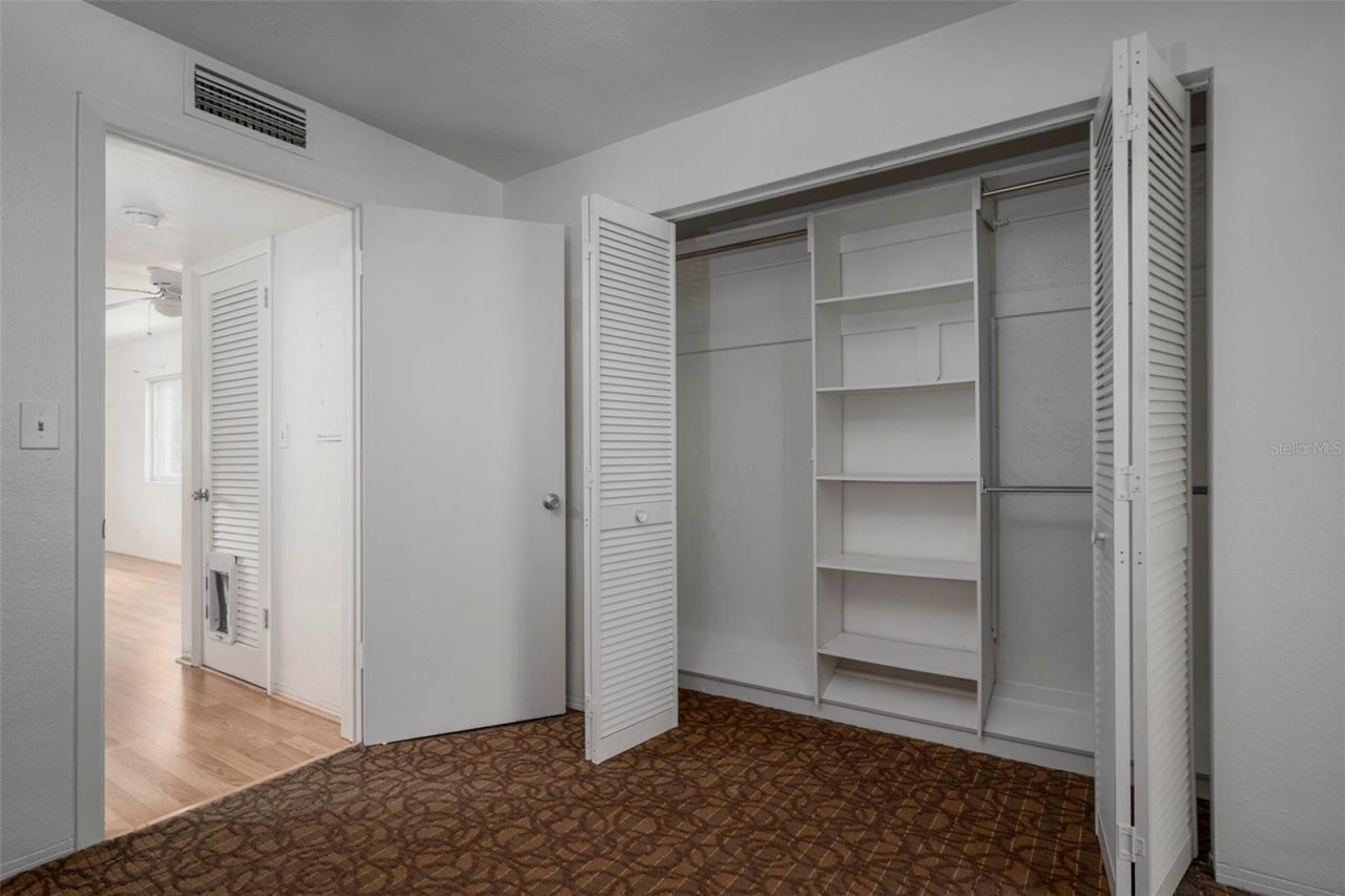 5912 5th Avenue N, Unit E12, Saint Petersburg, FL 33710 Photo