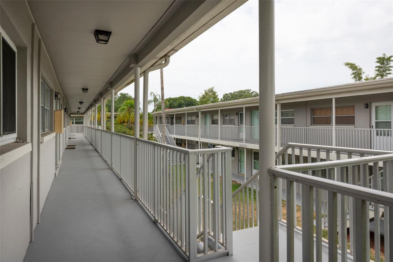 5912 5th Avenue N, Unit E12, Saint Petersburg, FL 33710 Photo