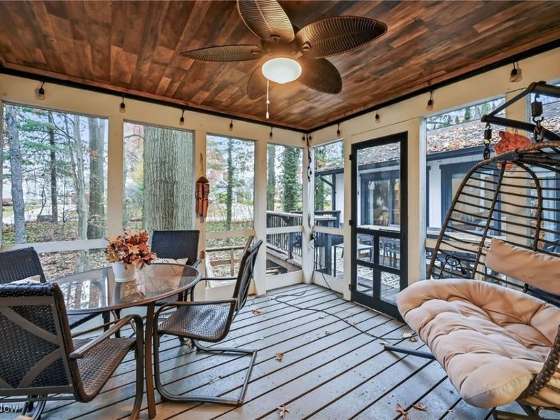 264 Pheasant Run Road SE, Warren, OH 44484 Photo 11