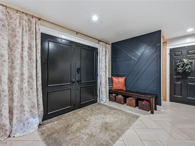 264 Pheasant Run Road SE, Warren, OH 44484 Photo 3