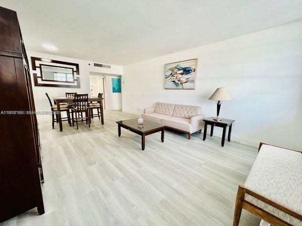 100 Lincoln Rd, Unit 535, Miami Beach, FL 33139