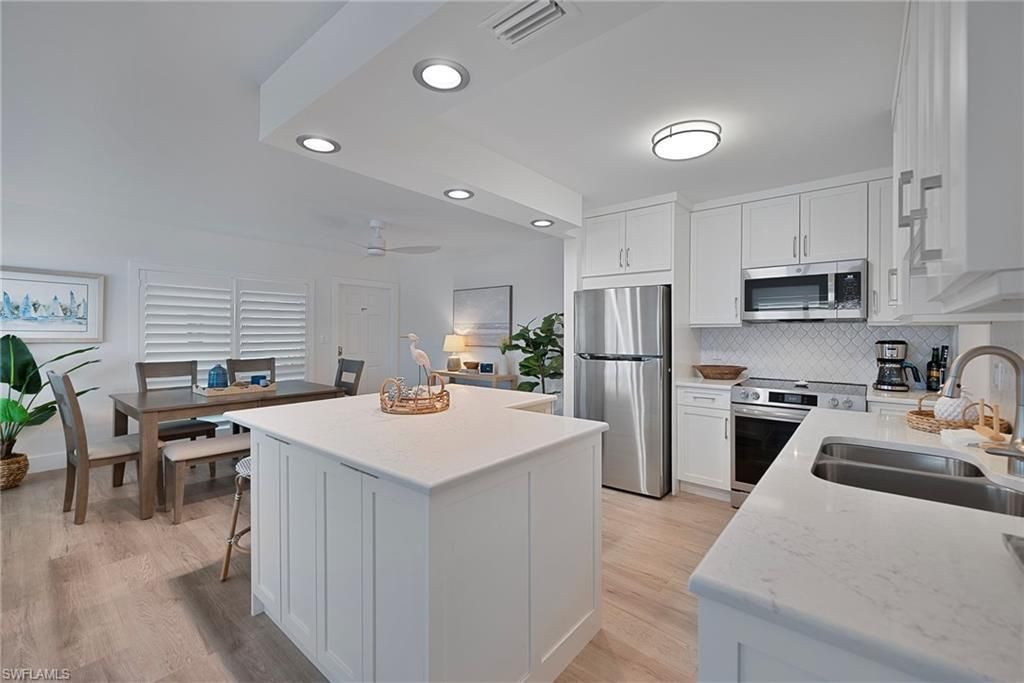 1950 Gulf Shore Blvd N, Unit 101, Naples, FL 34102 Photo