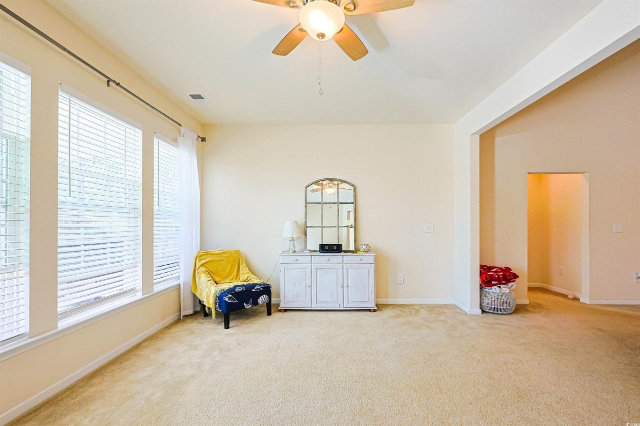 696 Tattlesbury Dr. Photo 12