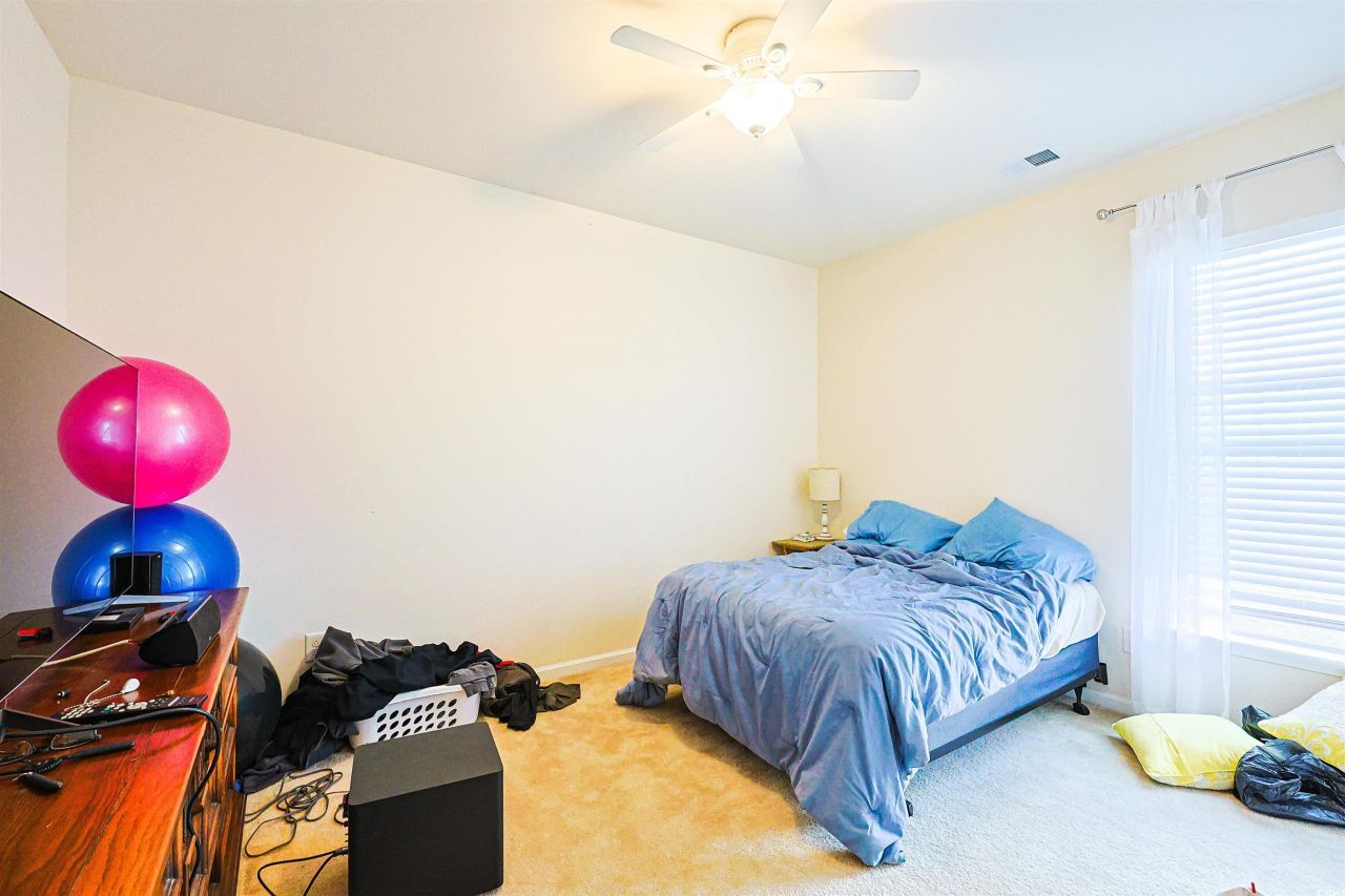 696 Tattlesbury Dr. Photo 24