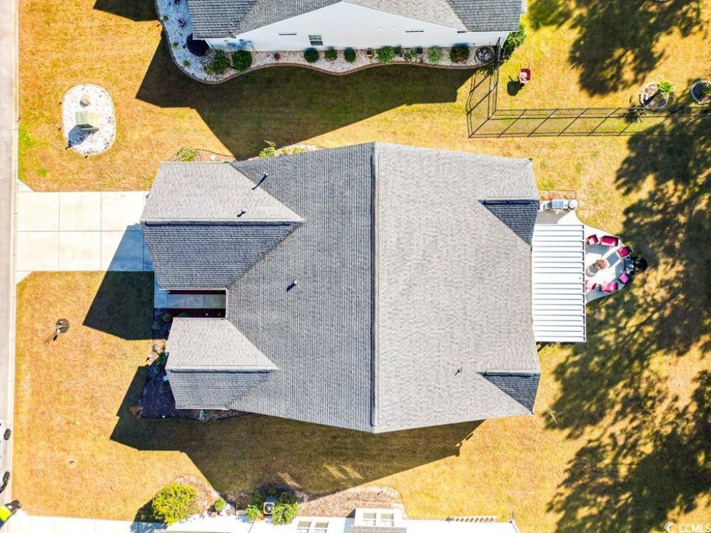 696 Tattlesbury Dr. Photo 39