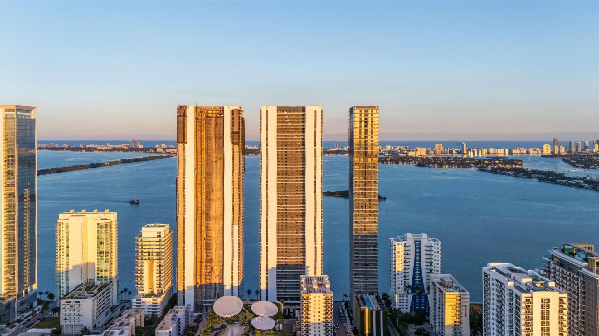 700 NE 24th Street, Unit Penthouse, Miami, FL 33137 Photo