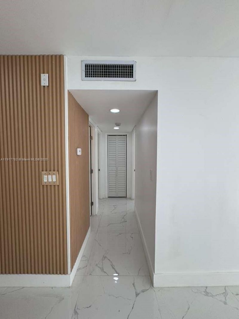 15201 NE 6th Ave, Unit C312, Miami, FL 33162 Photo