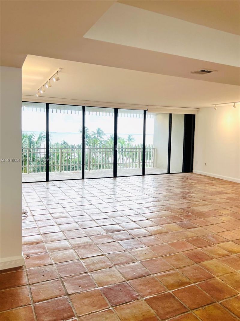 1 Grove Isle Dr, Unit A405, Miami, FL 33133 Photo