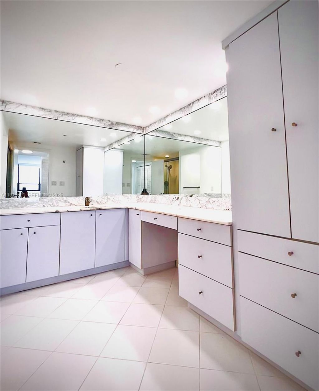 1 Grove Isle Dr, Unit A405, Miami, FL 33133 Photo