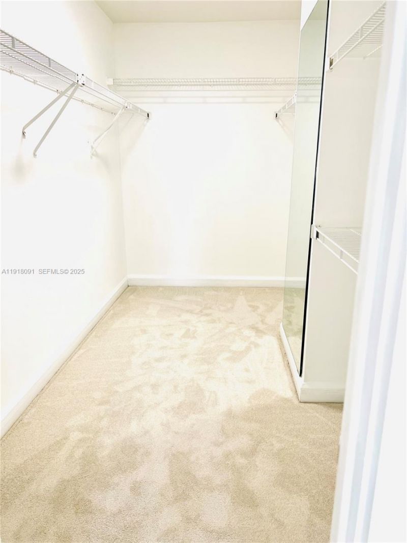 1 Grove Isle Dr, Unit A405, Miami, FL 33133 Photo