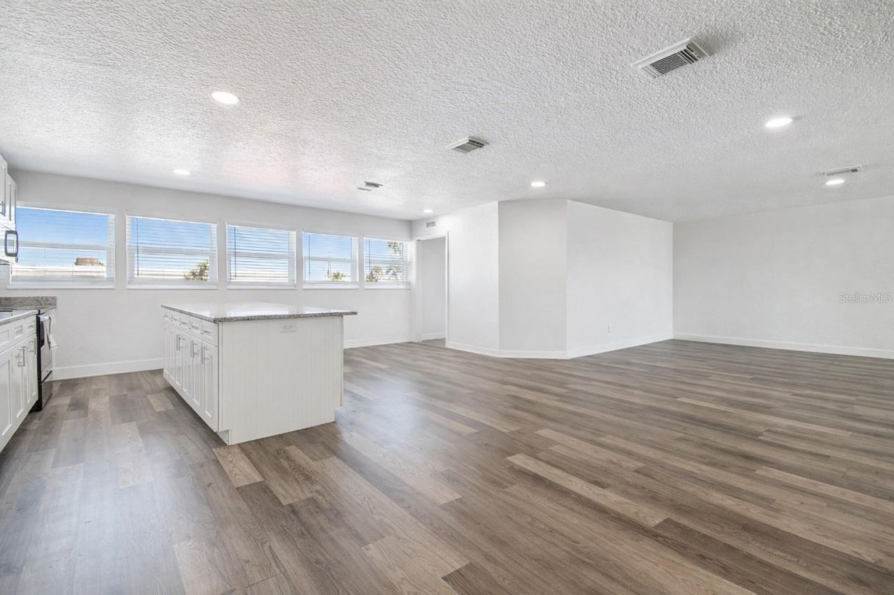 6010 Wall Street, Port Richey, FL 34668 Photo