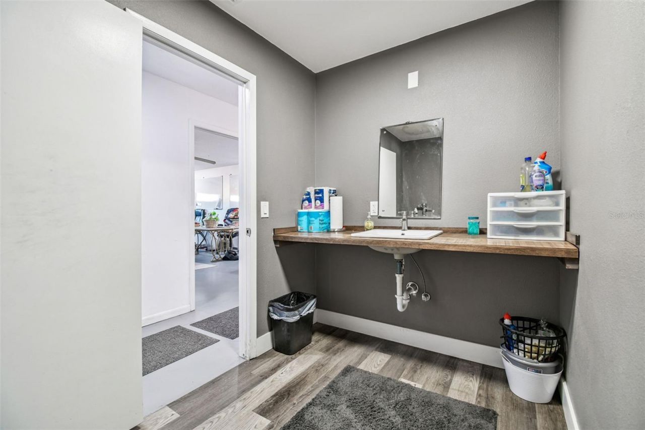 6010 Wall Street, Port Richey, FL 34668 Photo