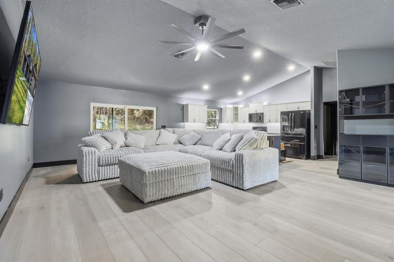 9802 N Athenia Drive, Citrus Springs, FL 34434 Photo