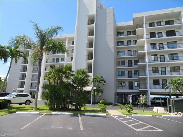 Unit 403, BONITA SPRINGS, FL 34134