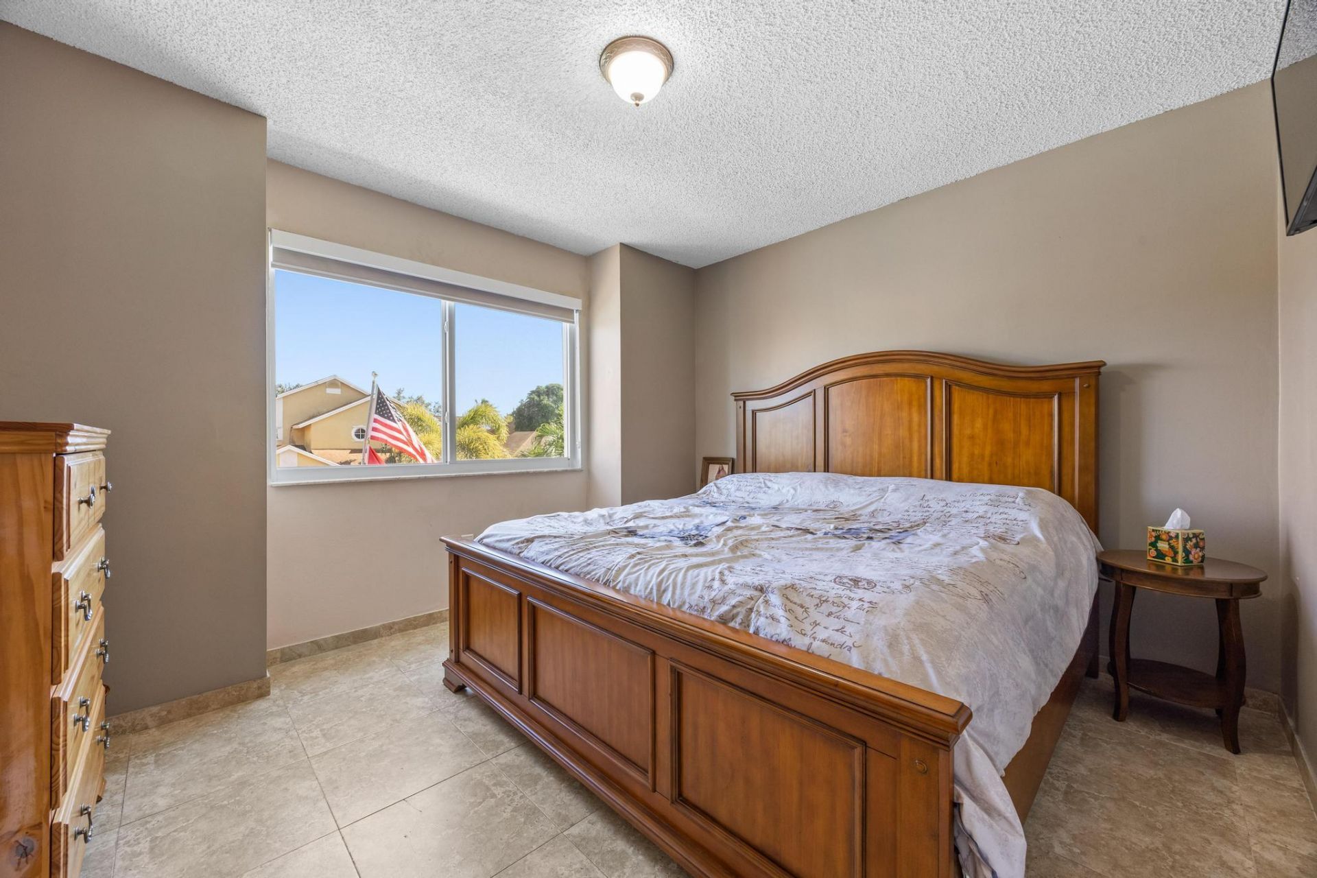 940 SW 96th Avenue, Pembroke Pines, FL 33025 Photo