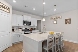 3095 Gillham Loop photo 4