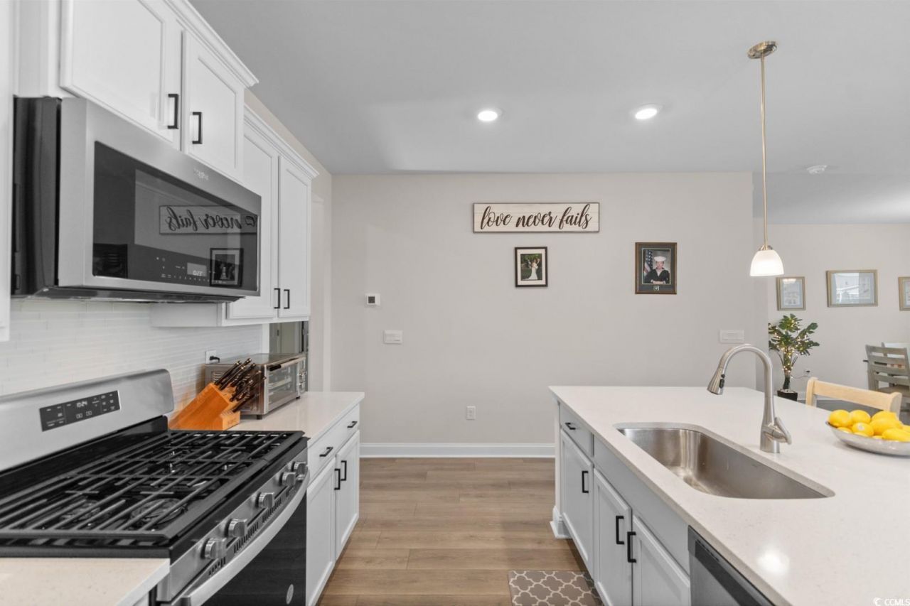 3095 Gillham Loop Photo 5