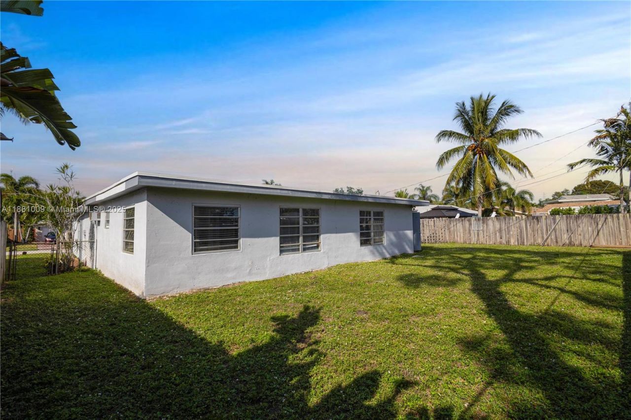 4410 NW 10th St, Coconut Creek, FL 33066 Photo