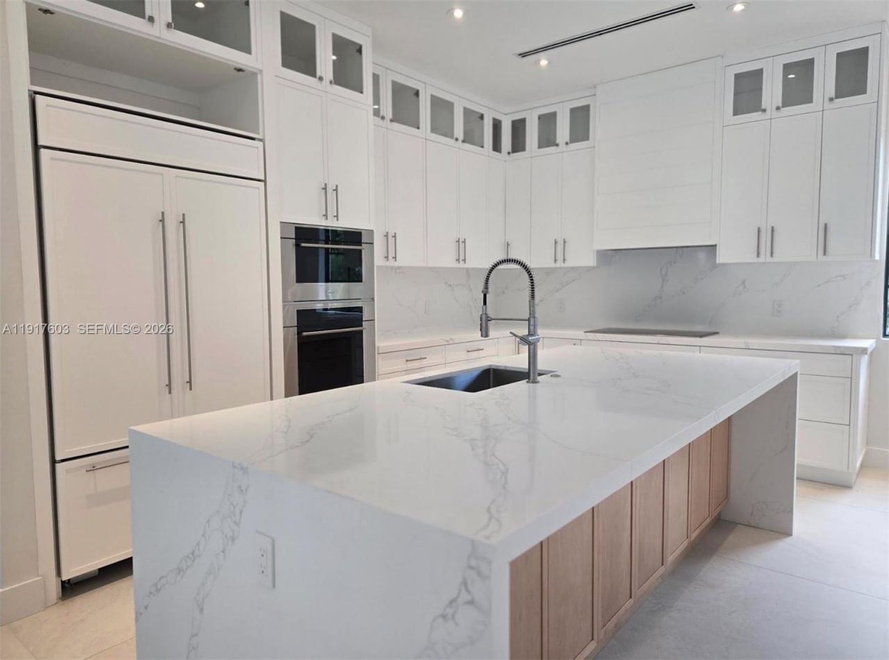 1221 Anastasia Ave, Coral Gables, FL 33134 Photo