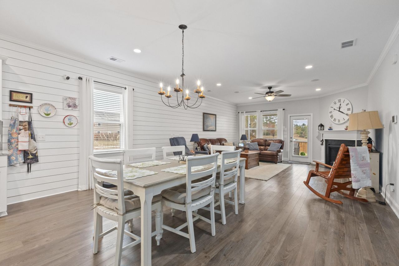 177 Hayworth Road Photo 23