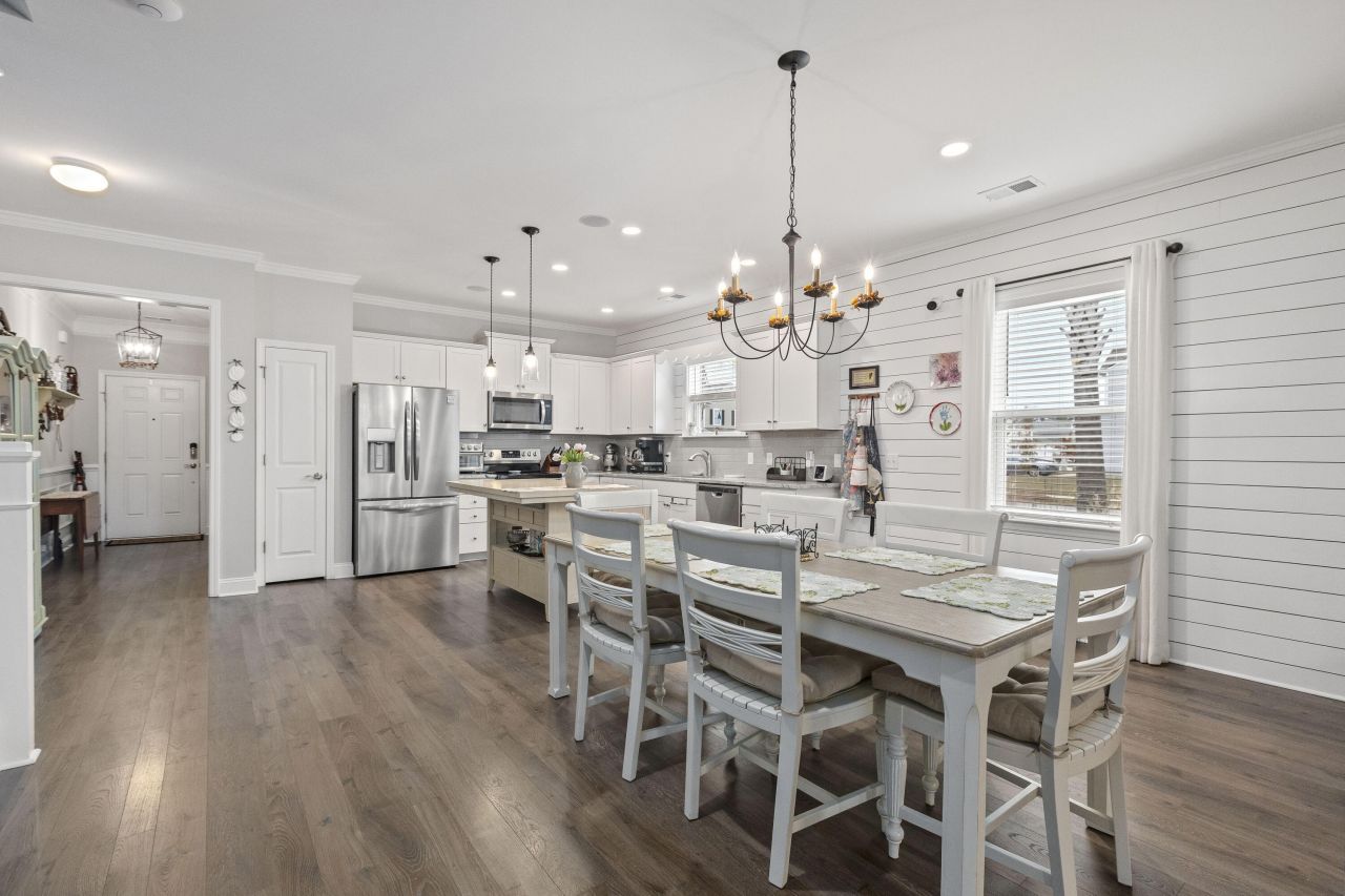 177 Hayworth Road Photo 24