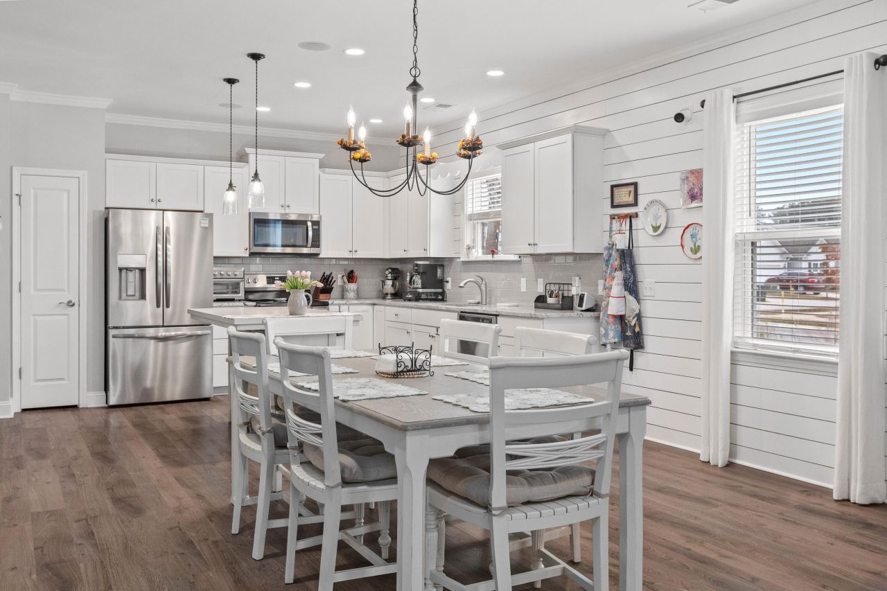 177 Hayworth Road Photo 26