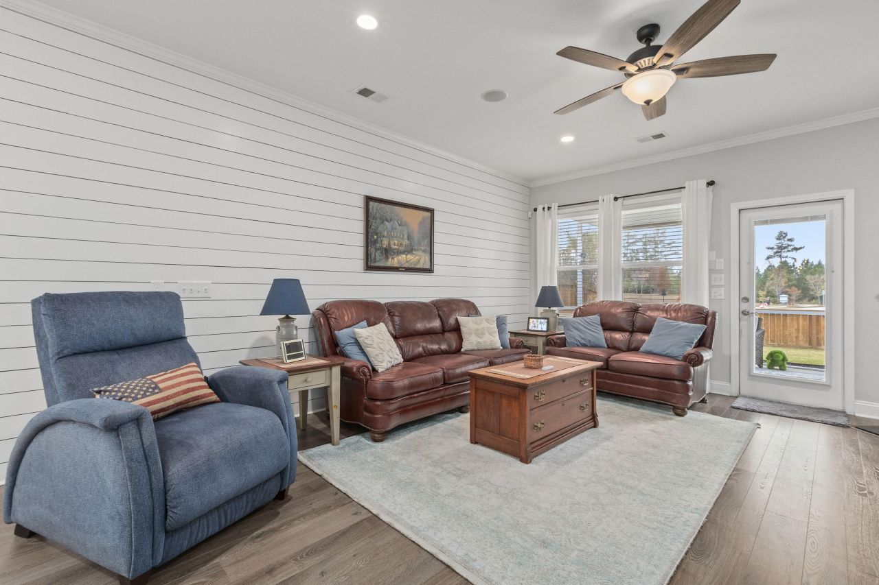 177 Hayworth Road Photo 28