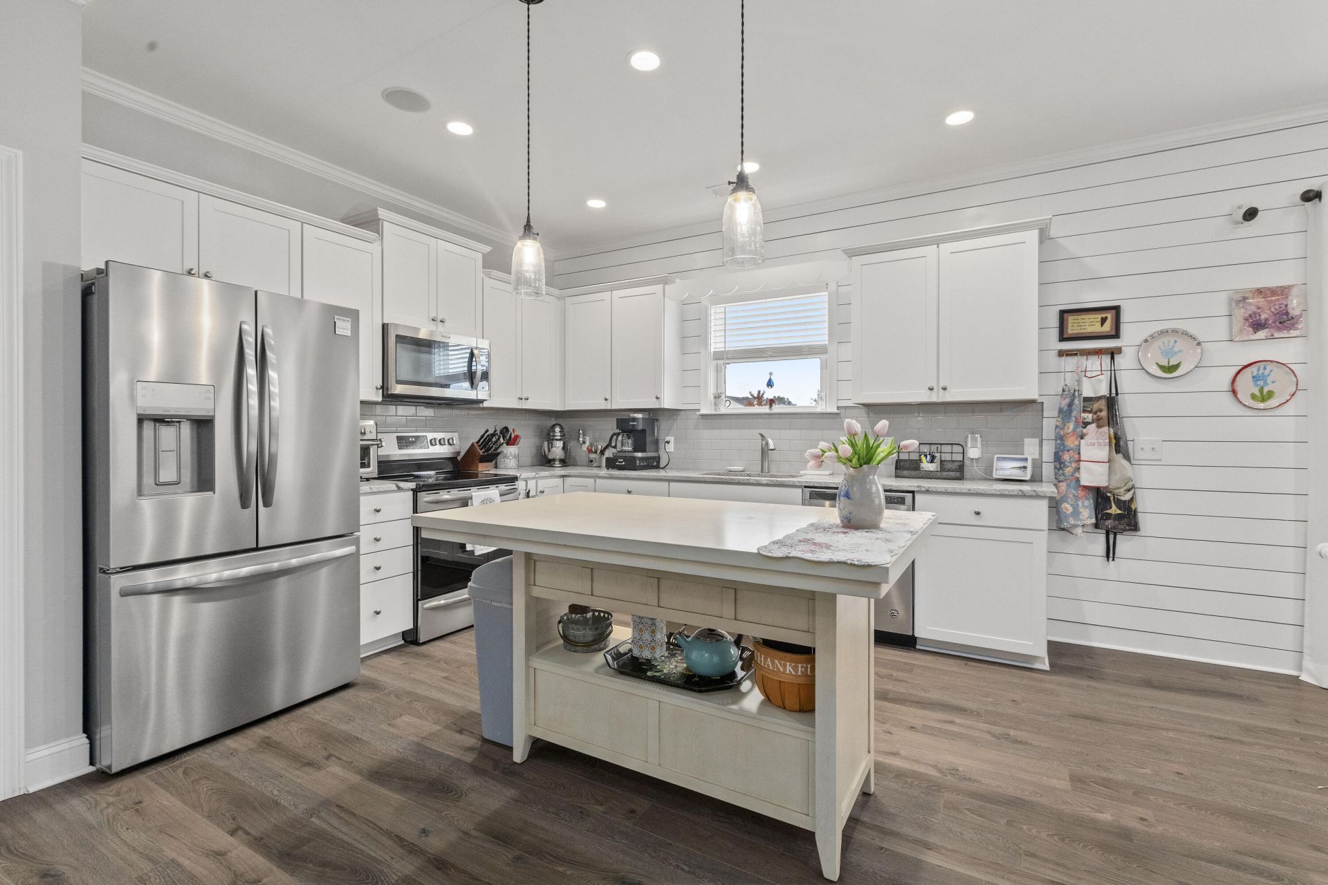 177 Hayworth Road Photo 4