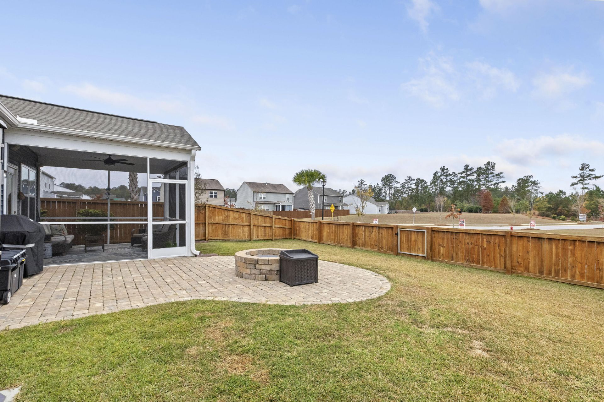 177 Hayworth Road Photo 8