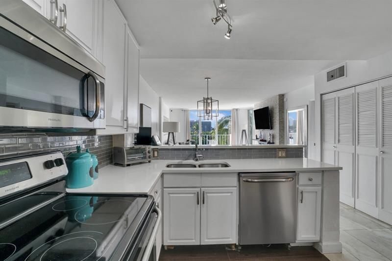 1609 N Riverside Drive, Unit 304, Pompano Beach, FL 33062 Photo